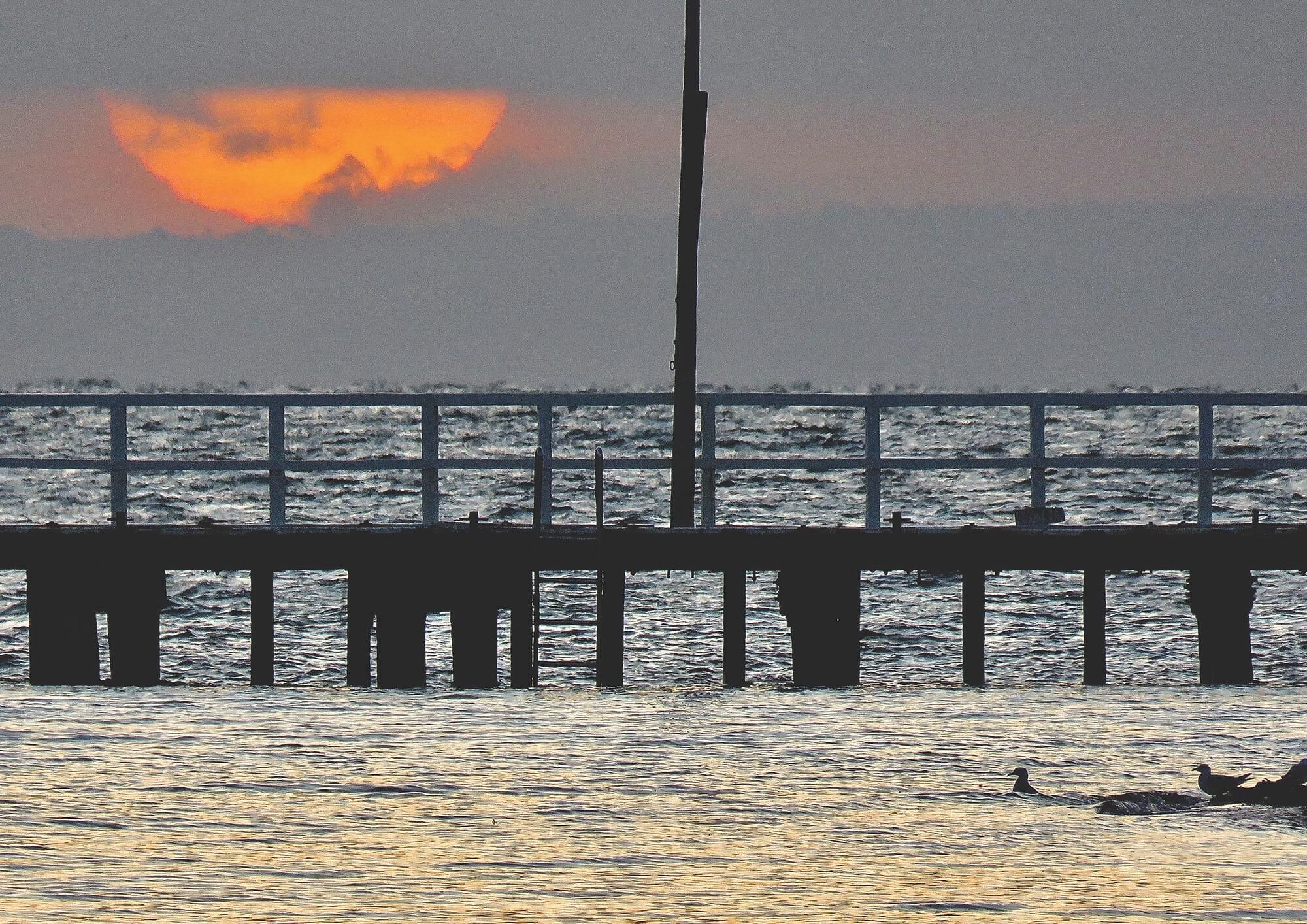 sunrise at indented head